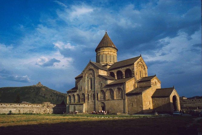 2-Day Private Tour to Kazbegi from Tbilisi - What the private format changes