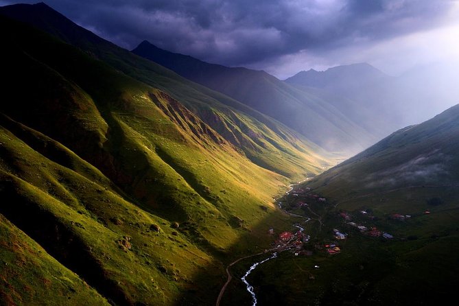 3-Day Hiking Group Tour in Kazbegi - What the $590 price really covers