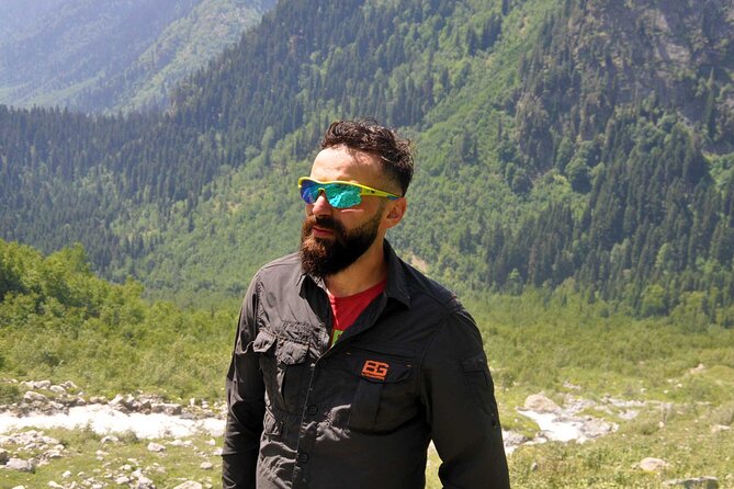 3-Day Svaneti Hiking Tour - Day two: the rough road to Ushguli