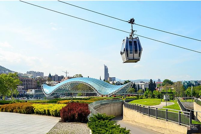 4 Group Tours Including Airport Transfers - Group size, transport, and pace