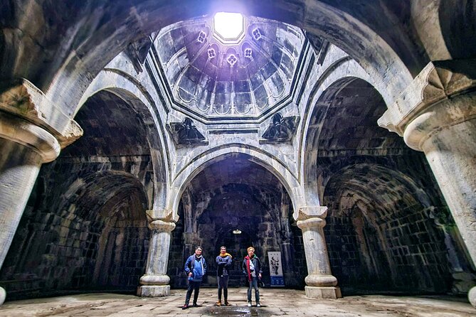 Armenia: 1 Day Soviet gems, UNESCO + Family lunch (Small group) - The border crossing: the detail you must plan