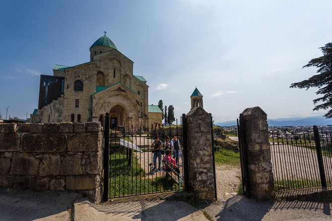 BAGRATI, GELATI & MOTSAMETA Group Tour from Kutaisi - How to make the most of the three stops