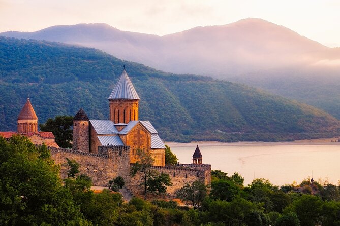 Bestseller Day Trip to Kazbeg/Gergeti Delicious Lunch at Rooms - Why this Kazbegi day trip works well from Tbilisi