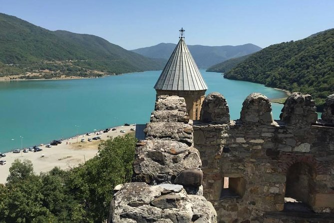 Caucasus mountains full day Private Tour Ananuri-Gudauri-Kazbegi - What the private format really adds