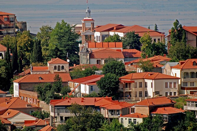 City of Love Sighnaghi, Kindzmarauli Corporation, Wine tasting - The 11-hour schedule and group size