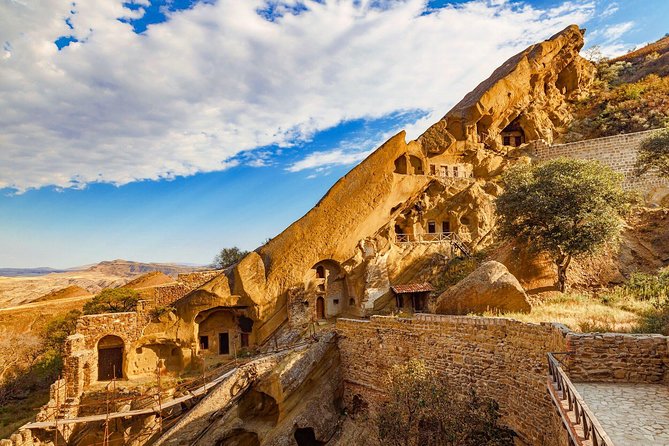 David Gareji and Real Rainbow Mountains Off-Road adventure + hike - Rustavi gives the morning an unexpected start
