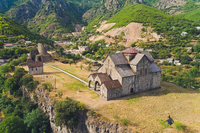 Day Trip to Armenia Including Homemade Lunch - Meeting at Avlabari and crossing the border