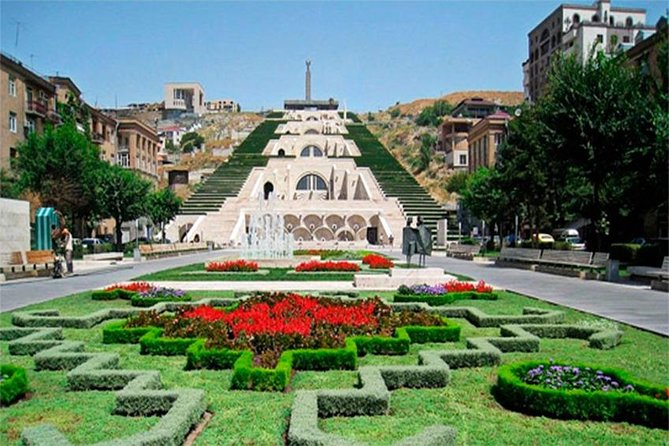Discover Armenia: Tbilisi-Haghpat-Dilijan-Sevan-Yerevan-Tbilisi - Why this Armenia day trip is tempting