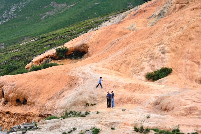 From Tbilisi: Kazbegi, Gudauri & Ananuri Day Trip - Stepantsminda and the high valley