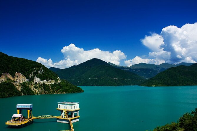 Full-Day Kazbegi - Stepantsminda, Gudauri Private Guided Tour - Zhinvali Reservoir and the first roadside pause