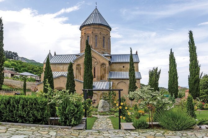 Group Day Tour of Mtskheta,Jvari,Samtavro - Thirty Minutes to Get Your Bearings in Mtskheta