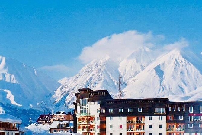 Gudauri ski tour (Group Tour) - The guide can shape the entire day