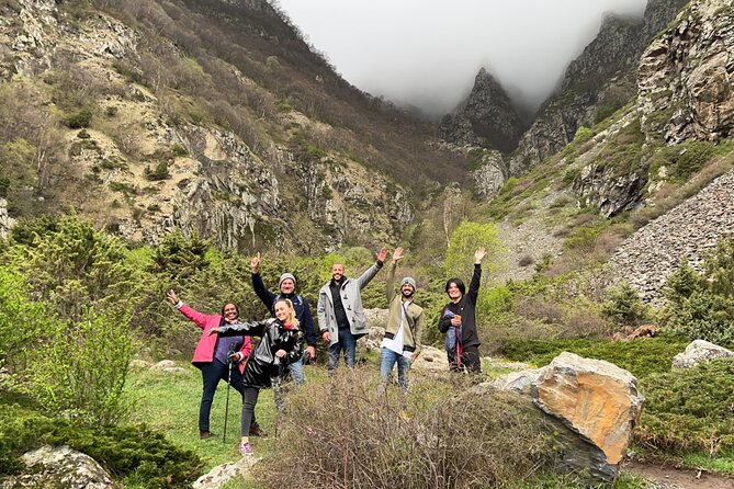 Highlights of Caucasus Mountains-Jinvali,Ananuri,Gudauri,Kazbegi(Group tour) - Staying in Kazbegi Instead of Returning