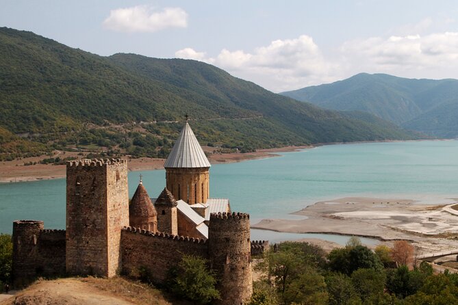 Jvari Monastery, Ananuri, Gudauri, Kazbegi Group & Private Tour - Gudauri’s colorful Friendship Monument