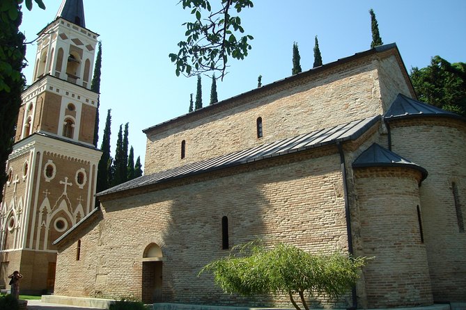Kakheti: Signagi, Bodbe Monastery, Telavi, Wine Tour. Private tour - The guides can shape the whole day