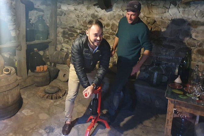 Kakheti - Small wineries and family-cooked lunch • Private tour - Sighnaghi and the Alazani Valley view