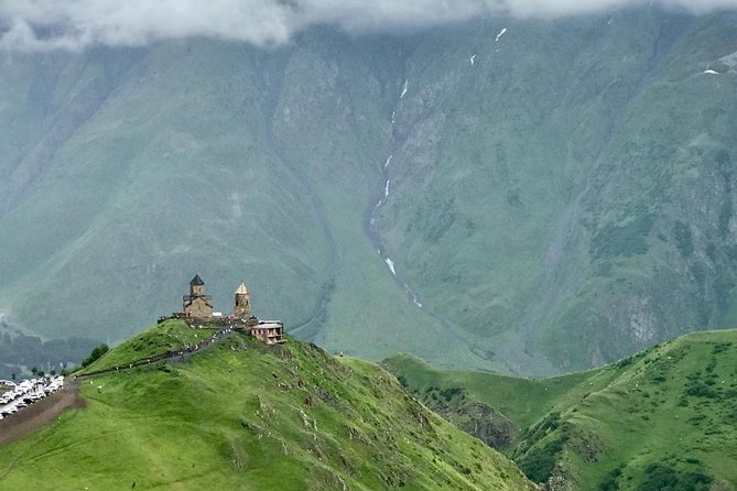 Kazbegi Day Trip (Jinvali, Ananuri, Gudauri, Gergeti church) - Key Points At a Glance