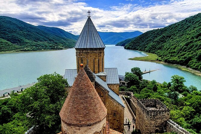 Kazbegi full day private tour + LUNCH - Why This Tbilisi to Kazbegi Day Trip Works