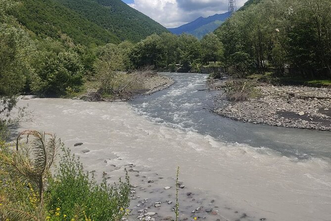 Kazbegi Gudauri Ananuri: Full Day Group Tour - Why this $12 trip covers so much ground