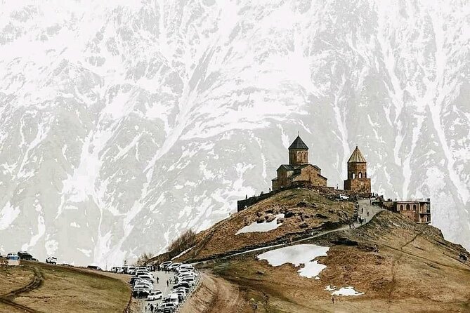 KAZBEGI GUDAURI ANANURI One day group tour From Tbilisi! - The Black and White Aragvi rivers