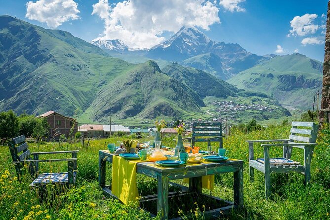 KAZBEGI GUDAURI ANANURI One day group tour From Tbilisi! - Stepantsminda: the gateway to Kazbegi