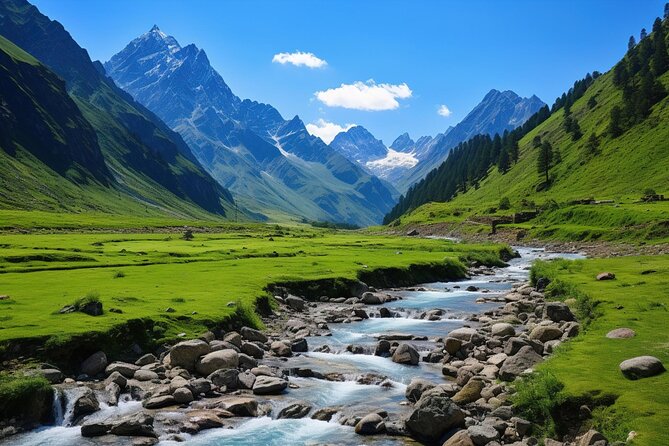 Kazbegi&Gudauri Small group tour including hotel pick up/drop-off - Why this route is one of Tbilisi’s best day trips