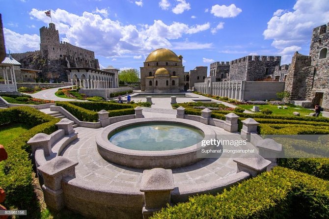 LEGENDARY PLACES OF GEORGIA: VARDZIA, BORJOMI, RABAT.( Group Tour) - What kind of guide experience should you expect?