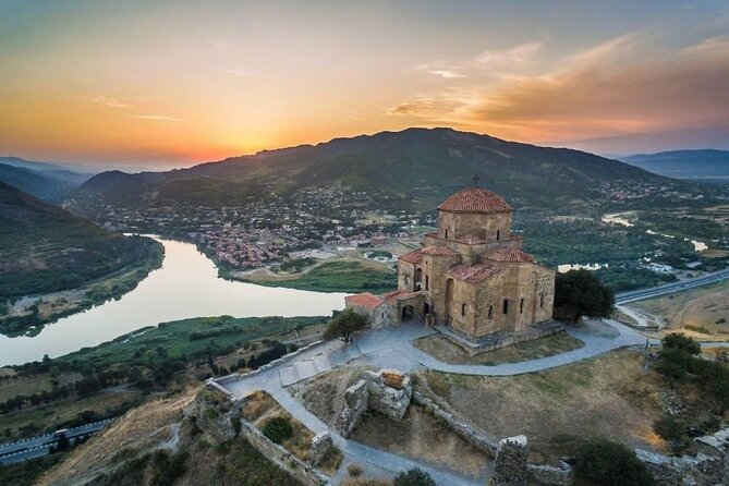 Mtskheta - Jvari Private Tour + Chronicles of Georgia - Jvari Monastery and the meeting of two rivers