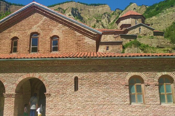 Mtskheta Tour with All UNESCO Sites & Ancient Ruins - Samtavro Church and the story of Saint Nino