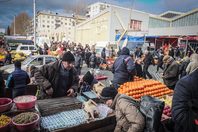 Old Town and Beyond: A Tbilisi Silk Road Feast with Culinary Backstreets - Parliament and a khinkali master