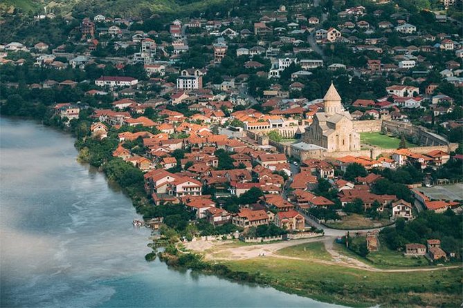 Private 5-Day Tours & Transfers from Tbilisi to Top Georgia Spots - Kakheti brings wine, bread, and Sighnaghi