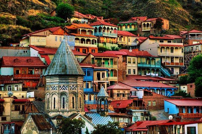Private 5-Day Tours & Transfers from Tbilisi to Top Georgia Spots - Mtskheta and Uplistsikhe show old Georgia
