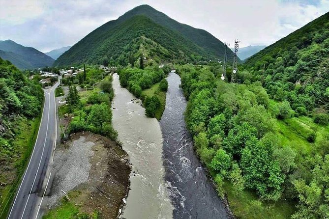 Private day tour in Kazbegi (Stepantsminda) - The Russian Georgian Friendship Monument