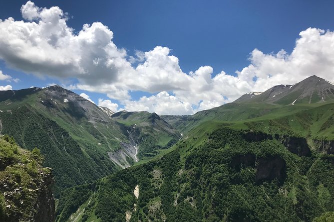 Private Day Trip to Gudauri and Kazbegi from Tbilisi via Jvari and Mtskheta - Why this private route works