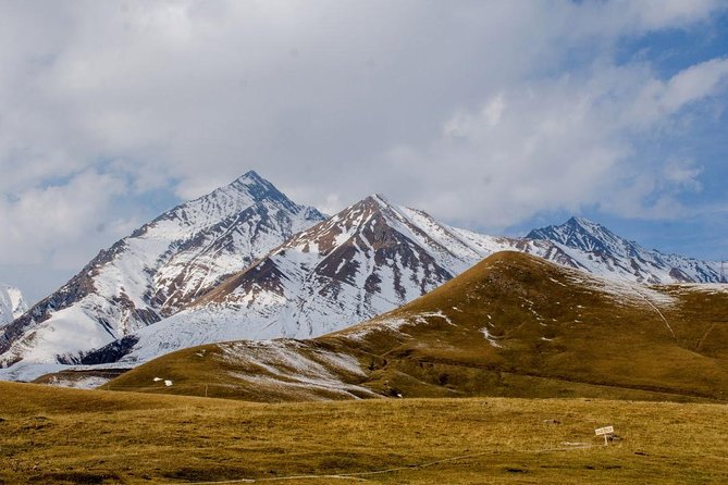 PRIVATE Day-Trip to Kazbegi (The most popular tour in Georgia) - Food, extra walks, and what is not covered