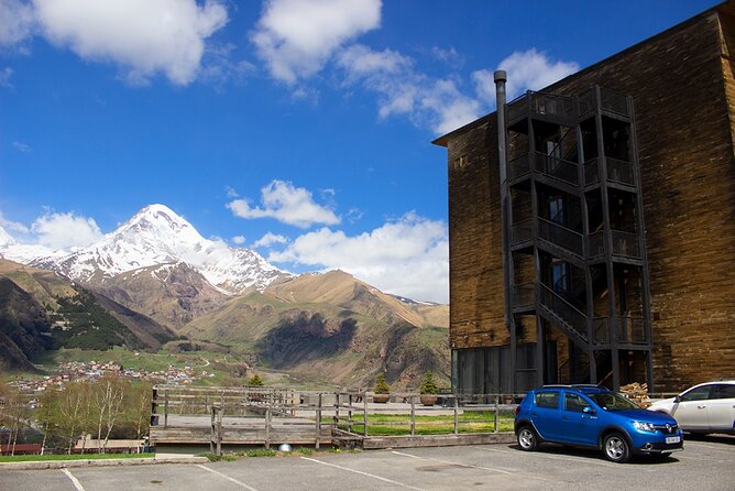 Private day trip to the Caucasus mountains and the Russian border - Ananuri fortress and the Jhinvali Reservoir