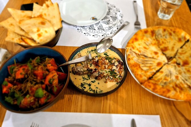 Private Tbilisi Food Tour: 9 Tastings Walk in Bohemian District - How the private guide changes the experience