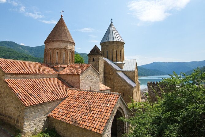 Private Tour: Ananuri Gudauri and Kazbegi - Gergeti Trinity Church above Kazbegi