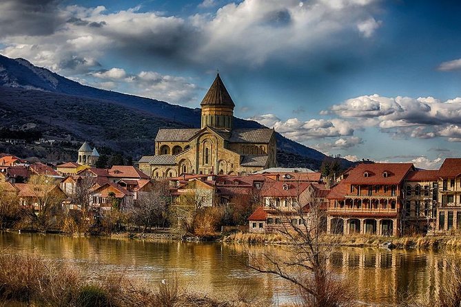 Private Trip to Tbilisi and Mtskheta - Cultural Capitals - Shardeni Street And Meidan Bazaar