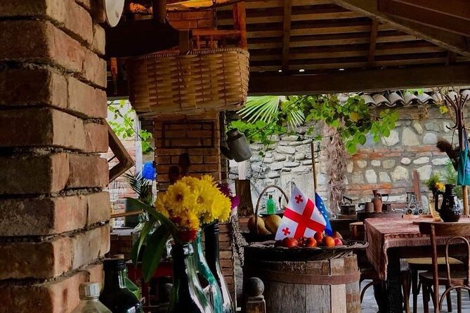 Private Wine Tour In Kakheti Region with 7 Wines and Lunch - Dedoplistskaro, an optional final winery visit