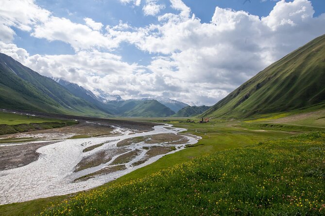 Round-Trip Bus Transfer to Truso Valley from Kazbegi - Why Truso Valley makes a worthwhile day trip