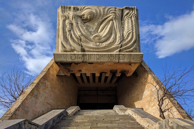 Soviet Tour - Hidden Tbilisi - The city drive and the main two-hour route