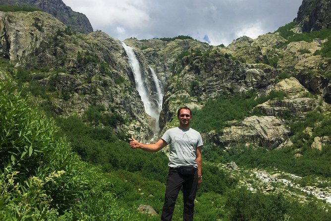 Svaneti Mountain Villages 4x4 Safari, tour from Kutaisi - Choosing between the two museums