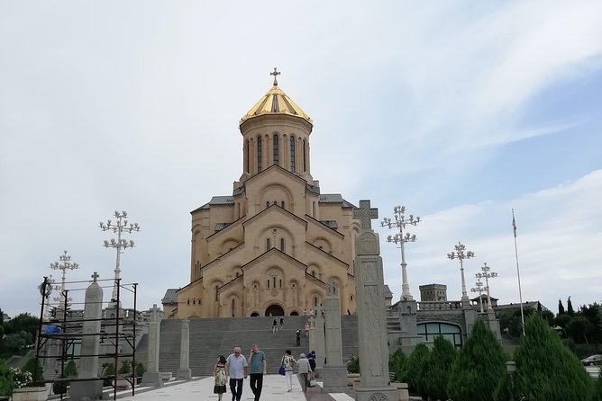 Tbilisi City Tour - Holy Trinity Cathedral deserves more than one minute
