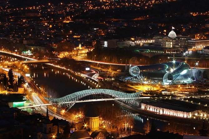 Tbilisi city tour by Visit-geo - The short cable-car ride to Narikala