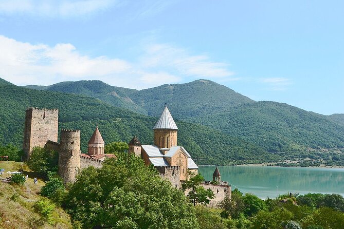 Tbilisi to Kazbegi, Gudauri, and Ananuri Day Tour - Key points before you book