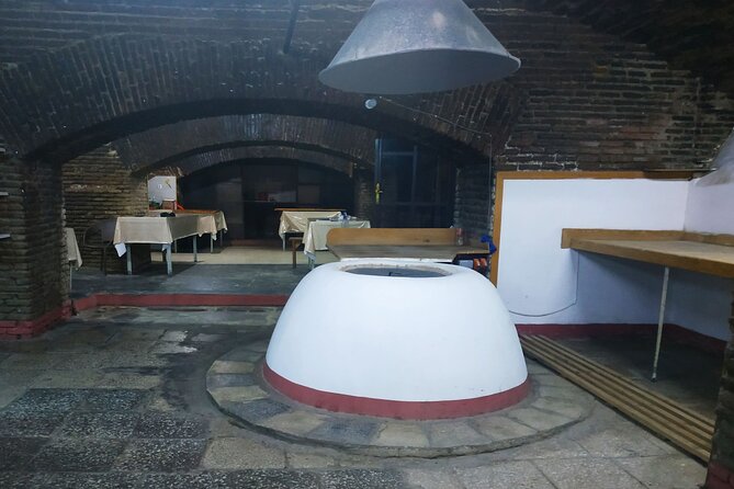 Tbilisi Walking Tour with Cable Car, Wine Tasting & Bread Bite - Narikala Fortress and the best views