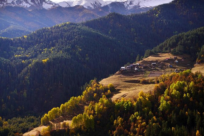 Trekking Tour from Tusheti to Khevsureti via Atsunta Pass - Food, lodging, luggage, and group size