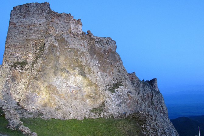 Trip to The Diamond Bridge and Dashbashi Canyon - The return toward Tbilisi and Azeula Fortress