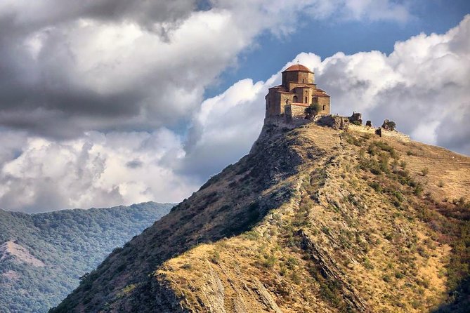 Uplistsikhe, Mtskheta and Jvari - historical private day tour from Tbilisi - Four chapters of Georgian history from Tbilisi